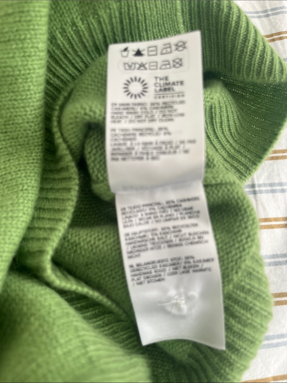 Reformation Clara Cashmere Crew Cardigan Green - Picture 5 of 5
